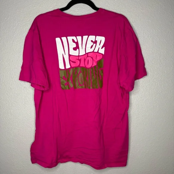 The North Face Pink Graphic Short-Sleeve Tee- XL - Picture 2 of 6